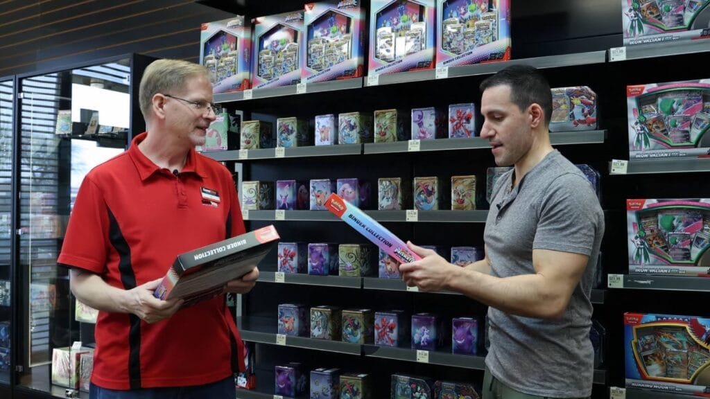 Pokemon Tcg Youtuber Leonhart Visits A Gamestop Shop For Pokemon Cards